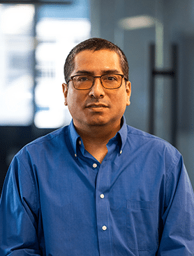 Leadership headshot of Daniel Ulfe